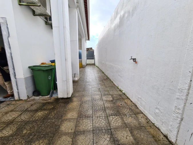 Armazém para Arrendamento em Fernao Ferro Foto 15