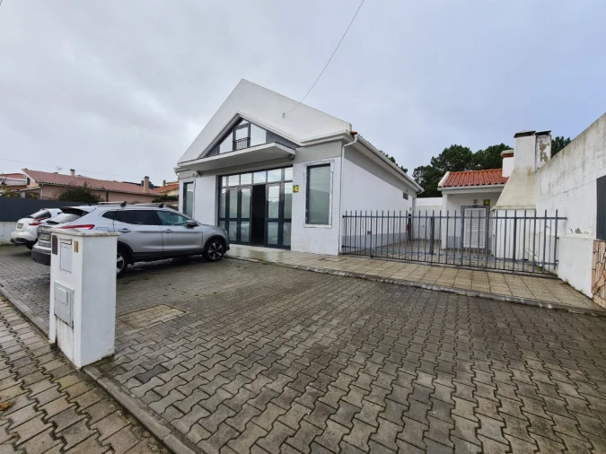 Armazém para Arrendamento em Fernao Ferro Foto 18