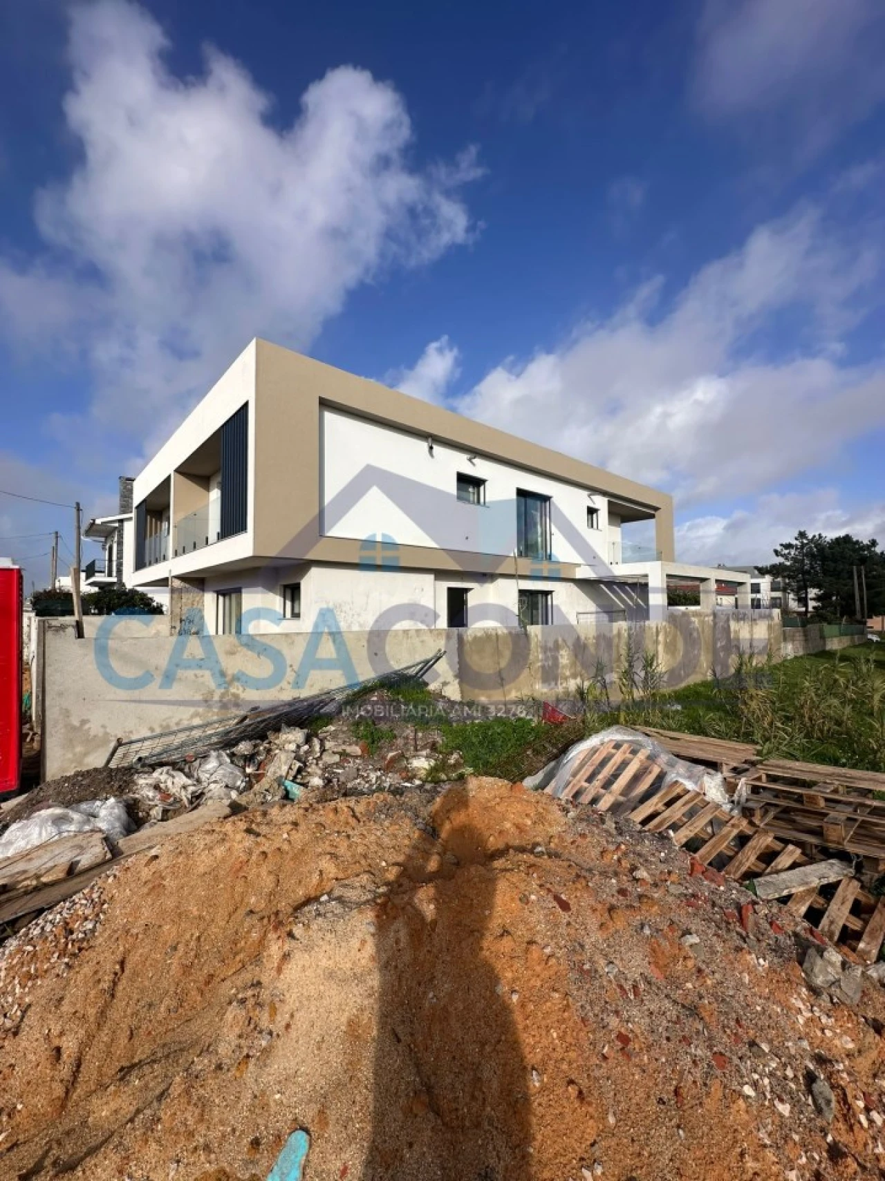 Moradia T4 para Venda em Fernao Ferro Foto 23