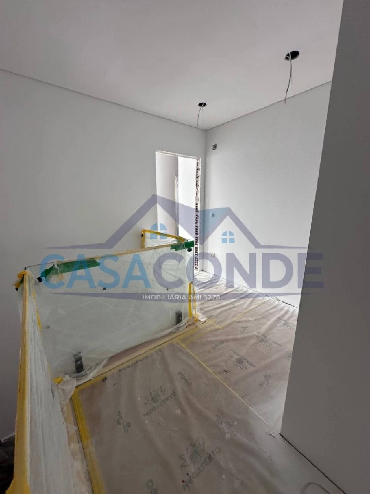 Moradia T4 para Venda em Fernao Ferro Foto 26