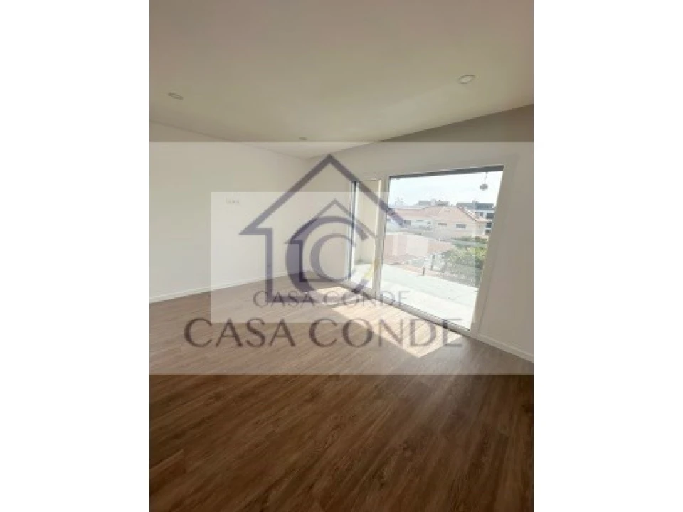 Moradia T4 para Venda em Fernao Ferro Foto 19