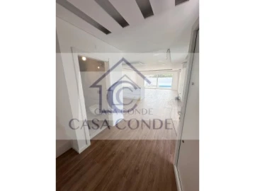 Moradia T4 para Venda em Fernao Ferro