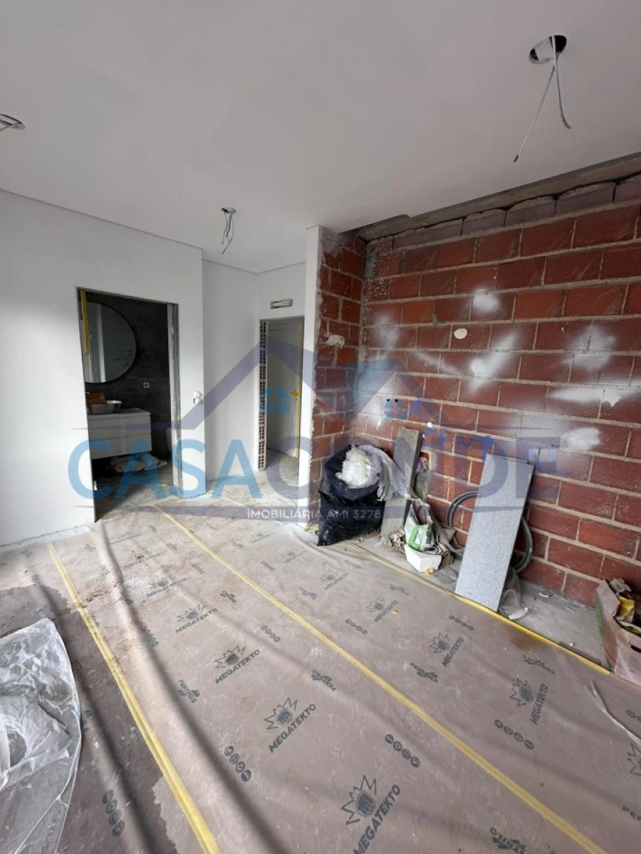 Moradia T4 para Venda em Fernao Ferro Foto 14