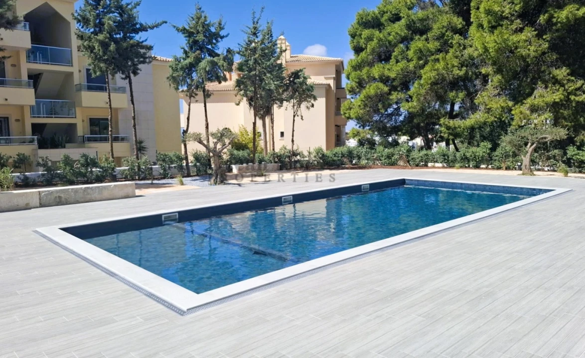 Apartamento T2 para Venda em Albufeira e Olhos de Água Foto 2