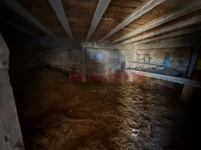 Moradia T2 para Venda em Castelo Mendo, Ade, Monteperobolso e Mesquitela Foto 10