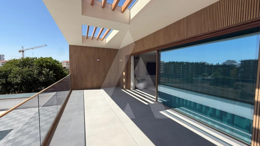 Apartamento T2 para Venda em Quarteira Foto 13