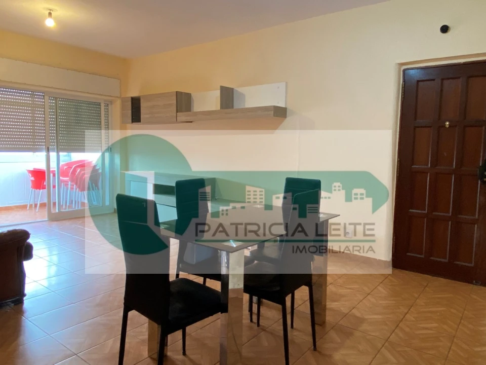 Apartamento T3 para Venda em Moita Foto 8