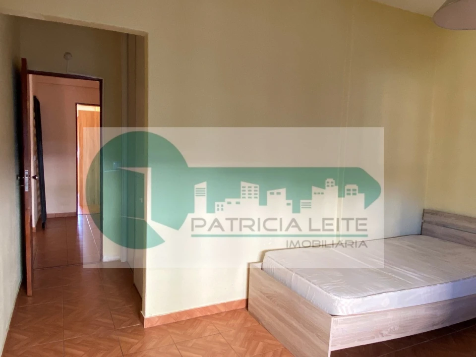 Apartamento T3 para Venda em Moita Foto 9