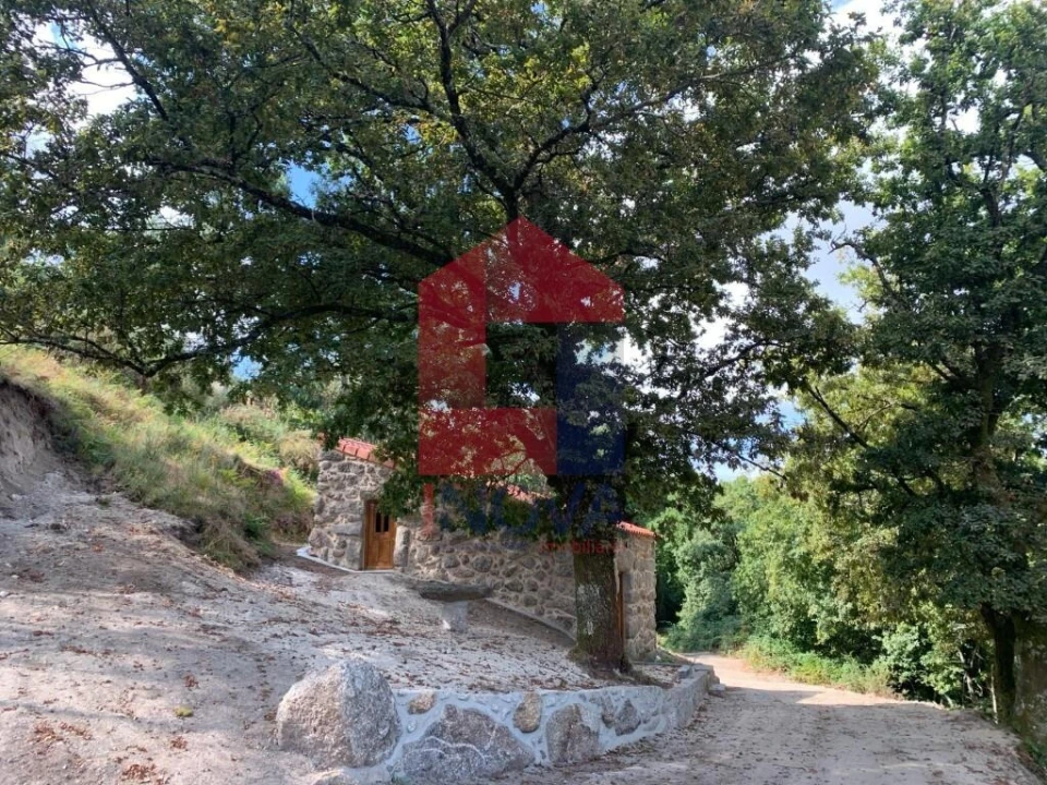 Terreno para Venda em Azias Foto 13