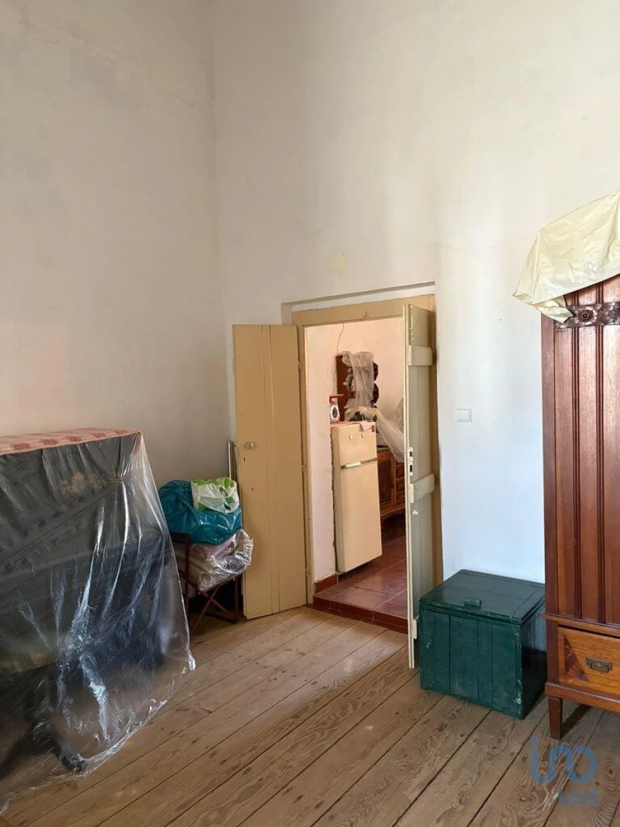 Moradia T2 para Venda em Corte do Pinto Foto 12