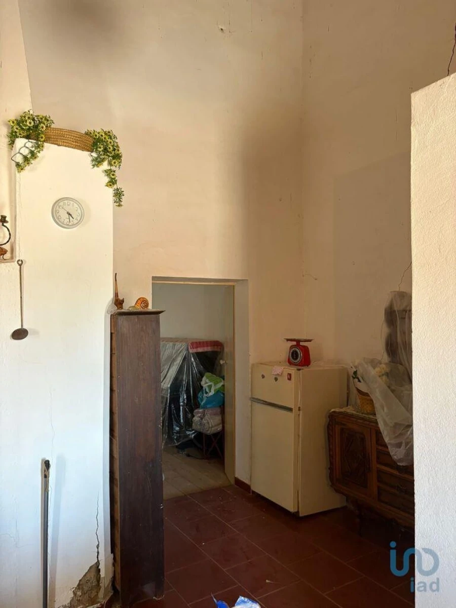 Moradia T2 para Venda em Corte do Pinto Foto 11