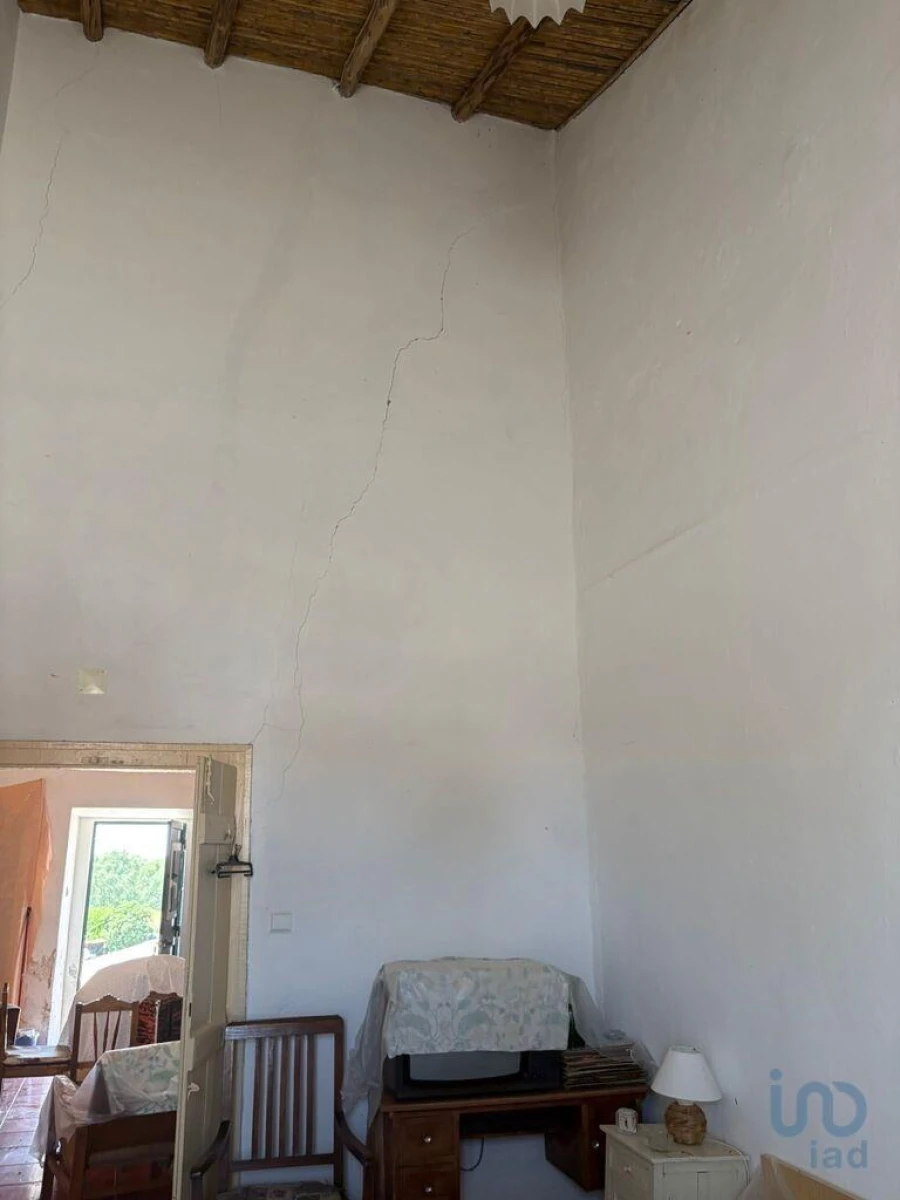 Moradia T2 para Venda em Corte do Pinto Foto 6