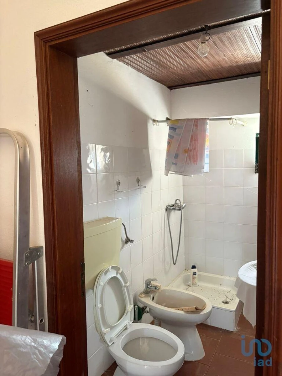 Moradia T2 para Venda em Corte do Pinto Foto 10