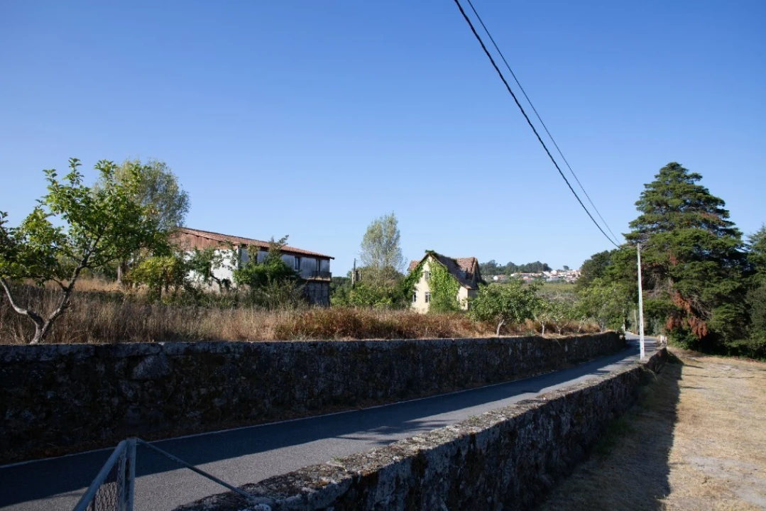 Quinta T5 para Venda em Moimenta da Serra e Vinhó Foto 11