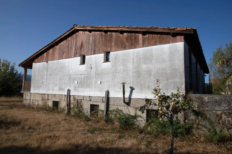 Quinta T5 para Venda em Moimenta da Serra e Vinhó Foto 15