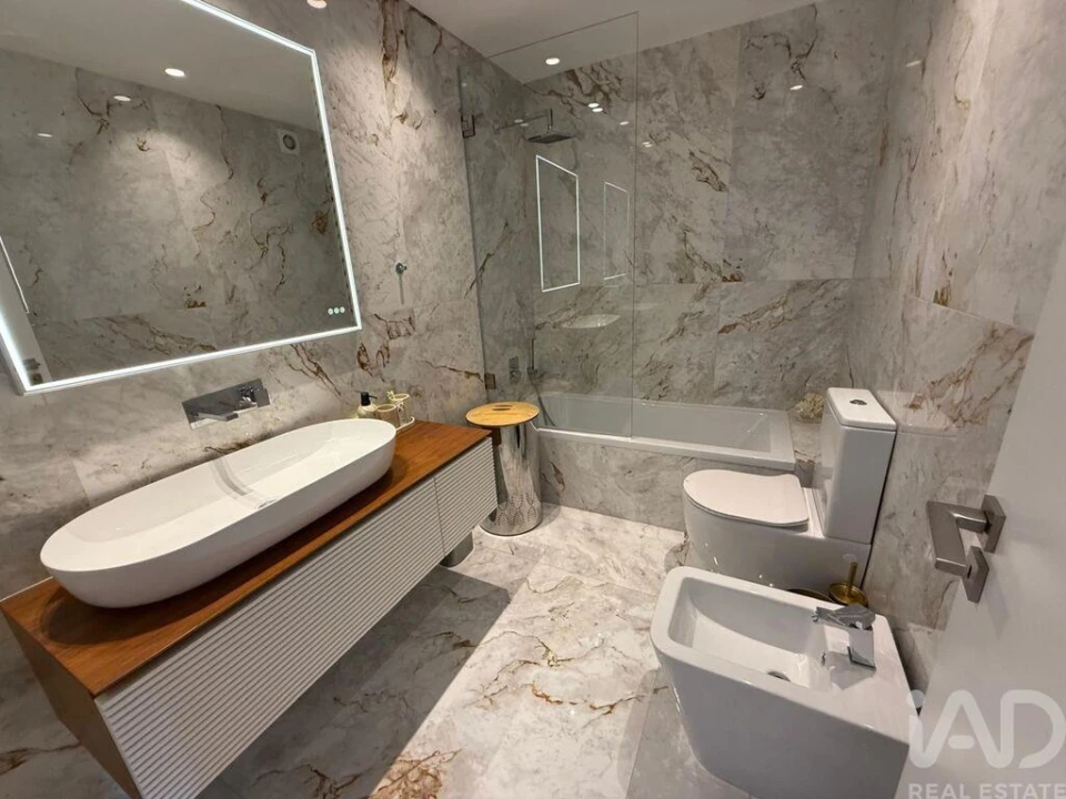 Moradia T3 para Venda em Charneca de Caparica e Sobreda Foto 16