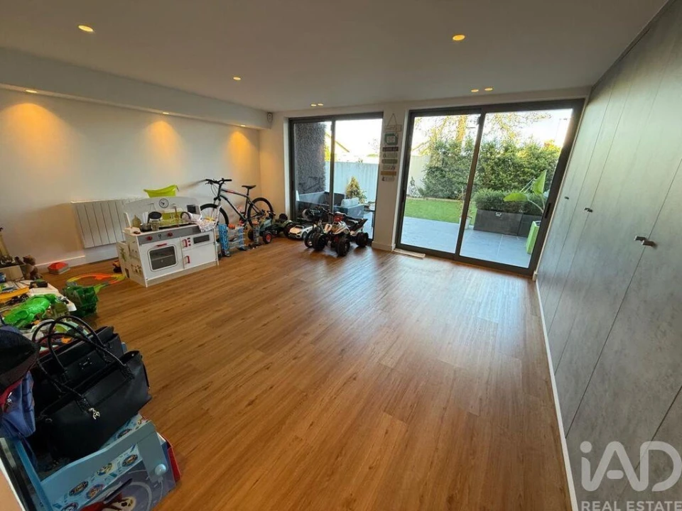 Moradia T3 para Venda em Charneca de Caparica e Sobreda Foto 22