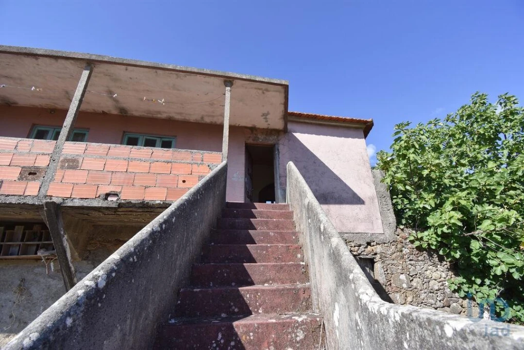 Moradia T4 para Venda em São Miguel, Santa Eufémia e Rabaçal Foto 7