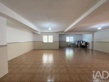 Moradia T5 para Venda em Corroios