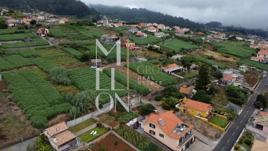 Terreno para Venda em Canhas Foto 9