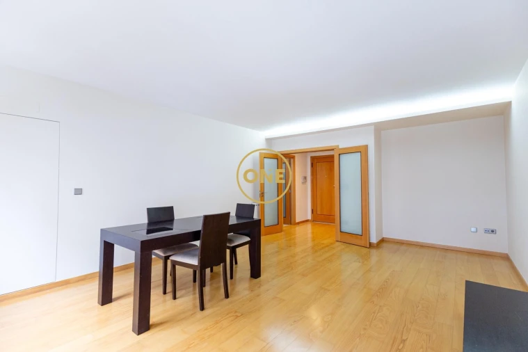 Apartamento T3 para Venda em Antas e Abade de Vermoim Foto 11