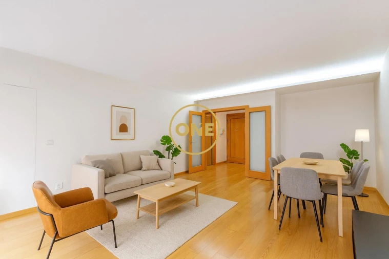 Apartamento T3 para Venda em Antas e Abade de Vermoim