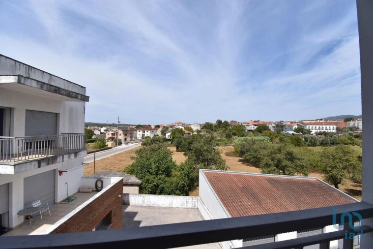 Apartamento T5 para Venda em Avelar Foto 7