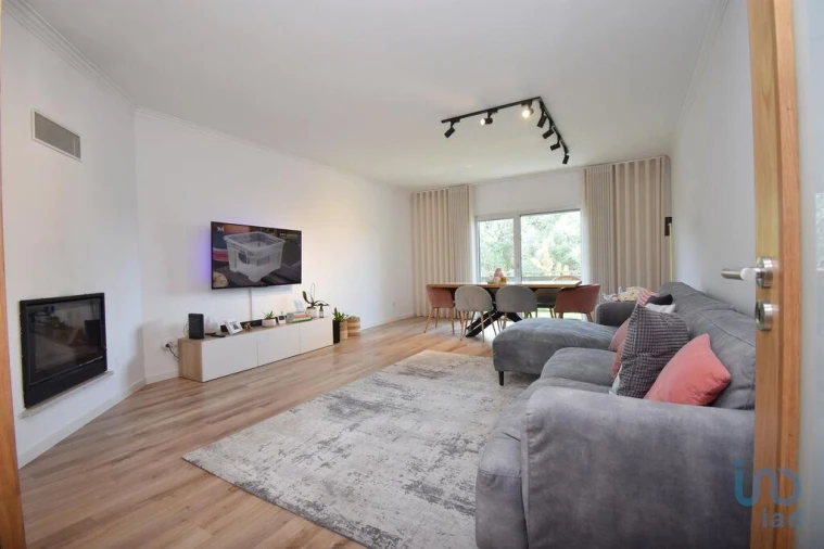 Apartamento T5 para Venda em Avelar Foto 2