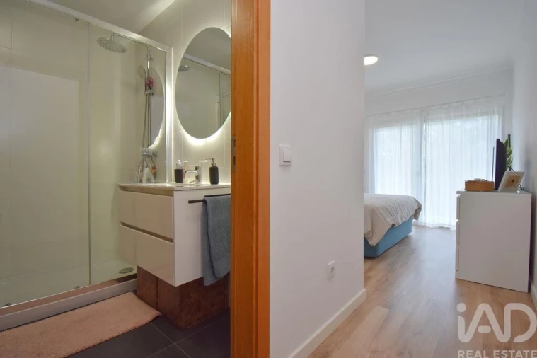 Apartamento T5 para Venda em Avelar Foto 27