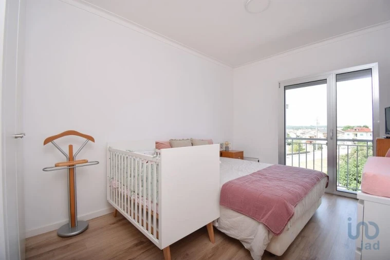 Apartamento T5 para Venda em Avelar Foto 6