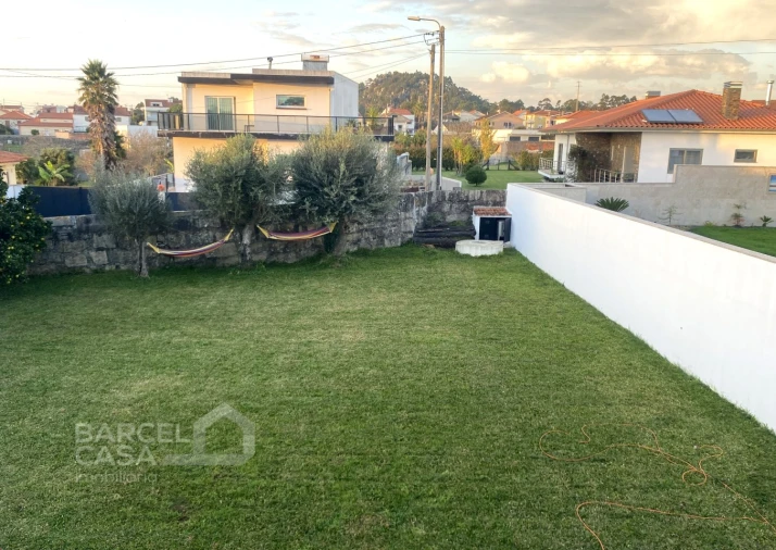 Moradia T3 para Venda em Antas Foto 30