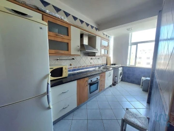 Apartamento T2 para Venda em Faro (Sé e São Pedro)