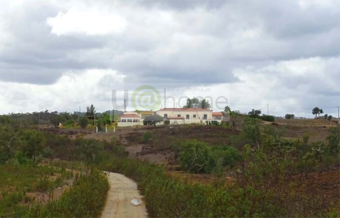 Moradia T6 para Venda em Ourique Foto 5