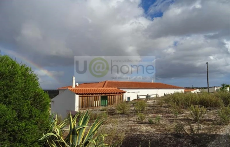 Moradia T6 para Venda em Ourique Foto 11