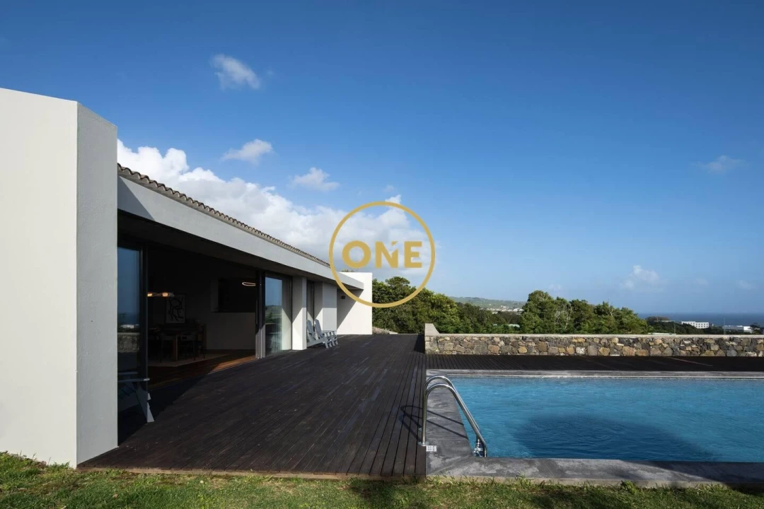 Moradia T3 para Venda em Lagoa (Nossa Senhora do Rosario) Foto 3