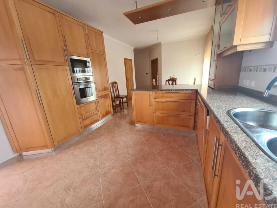 Moradia T3 para Venda em Bombarral e Vale Covo Foto 11