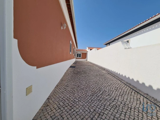 Moradia T3 para Venda em Bombarral e Vale Covo Foto 4