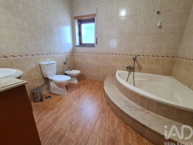 Moradia T3 para Venda em Bombarral e Vale Covo Foto 16