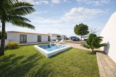 Moradia T2 para Venda em Alcaria Ruiva