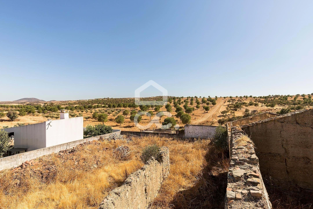 Moradia T2 para Venda em Alcaria Ruiva Foto 25