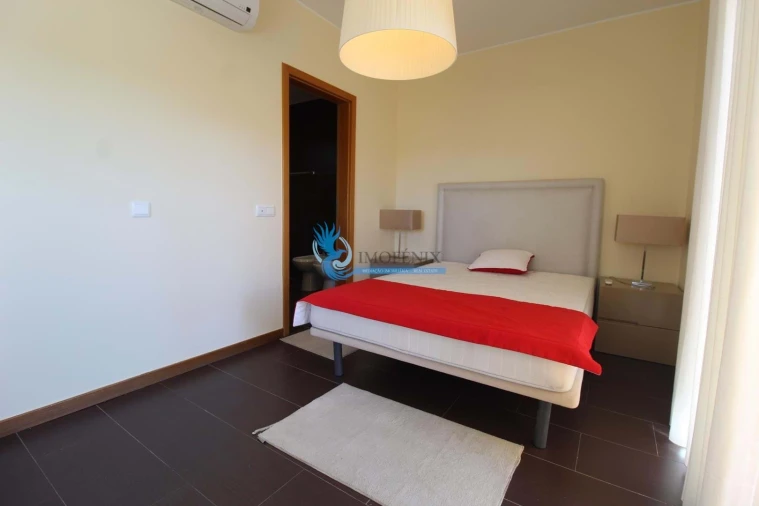 Moradia T3 para Venda em Albufeira e Olhos de Água Foto 16