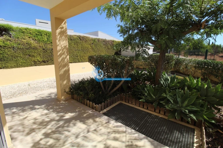 Moradia T3 para Venda em Albufeira e Olhos de Água Foto 10