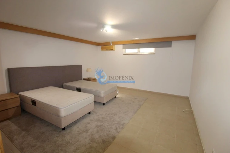 Moradia T3 para Venda em Albufeira e Olhos de Água Foto 37