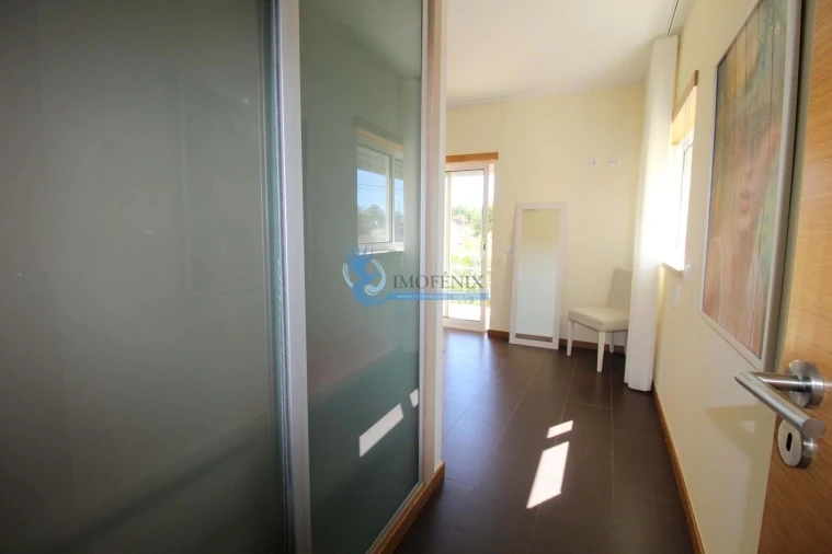 Moradia T3 para Venda em Albufeira e Olhos de Água Foto 14