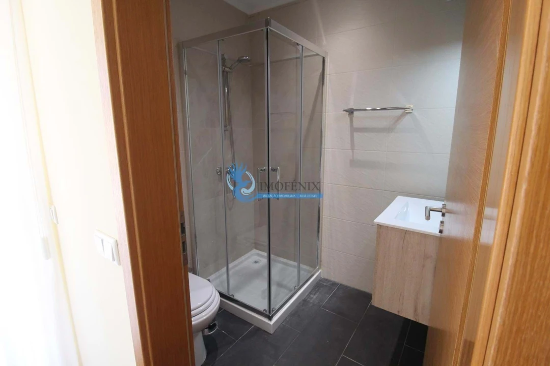 Moradia T3 para Venda em Albufeira e Olhos de Água Foto 22