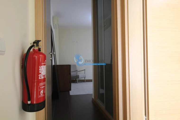 Moradia T2 para Venda em Albufeira e Olhos de Água Foto 13