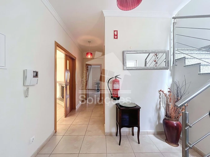 Moradia T3 para Arrendamento em Portimão Foto 13