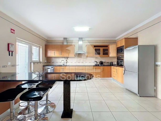 Moradia T3 para Arrendamento em Portimão Foto 3