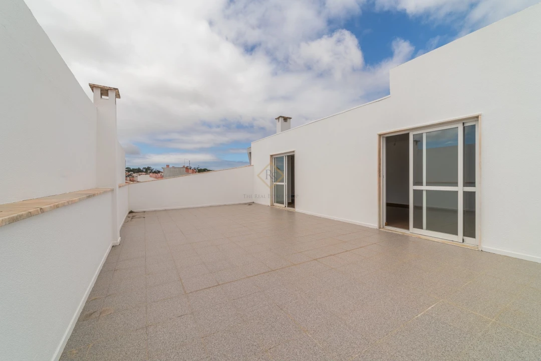 Moradia T4 para Venda em Sesimbra (Castelo) Foto 29