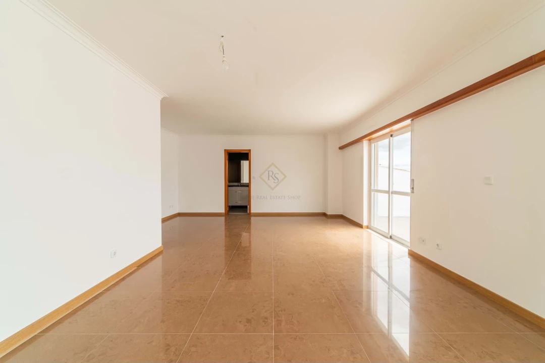 Moradia T4 para Venda em Sesimbra (Castelo) Foto 30